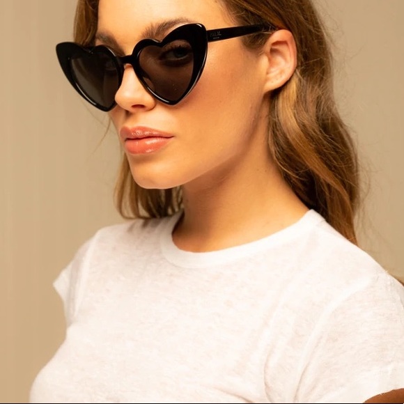 Pink Heart Pink Lens Sunglasses 💖 Brand New Never Worn Still In Plastic💖 - Picture 6 of 7